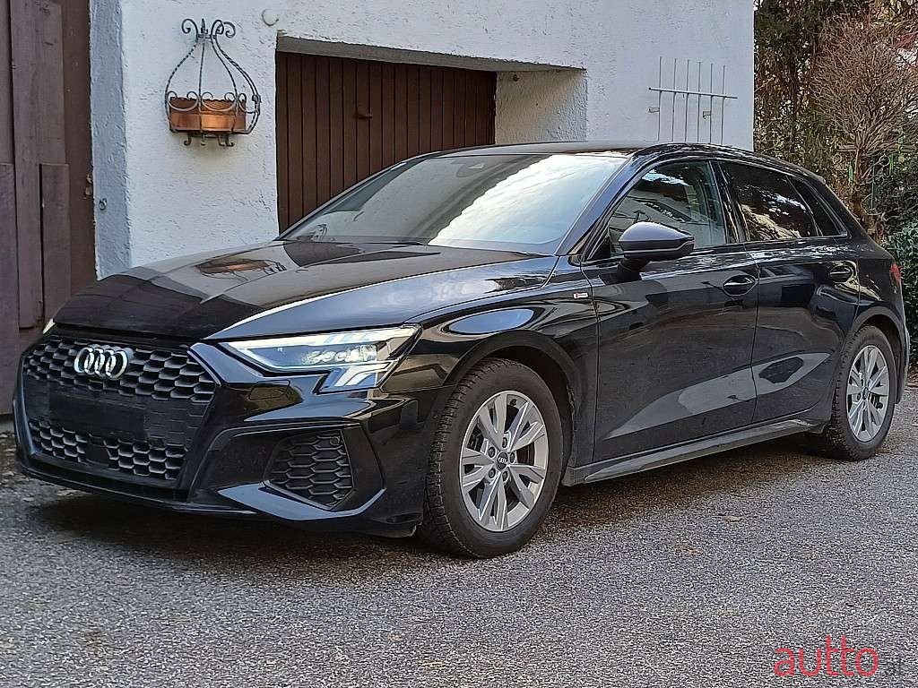 2021' Audi A3 photo #1