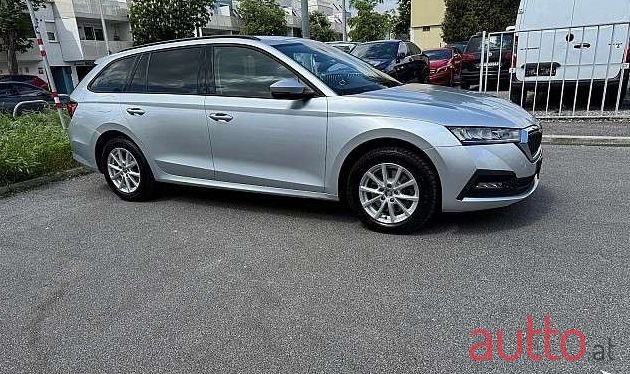 2021' Skoda Octavia photo #1