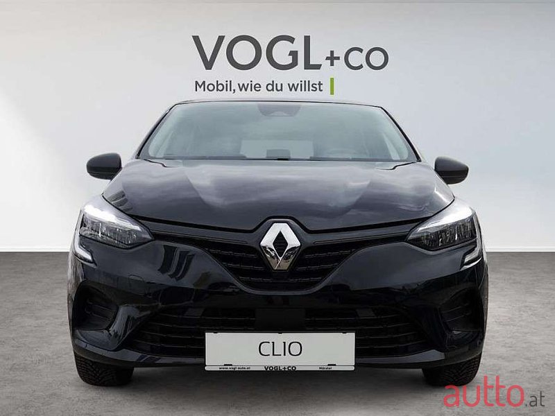 2022' Renault Clio photo #5
