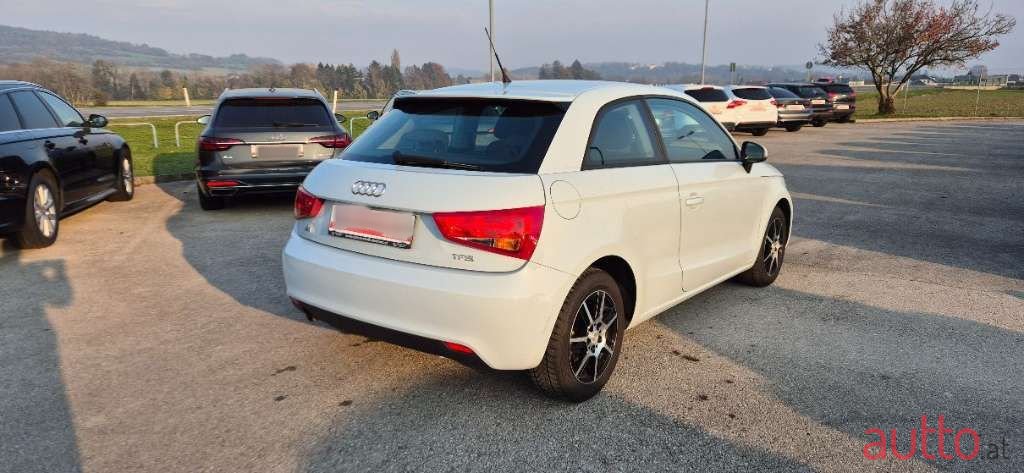 2010' Audi A1 photo #4