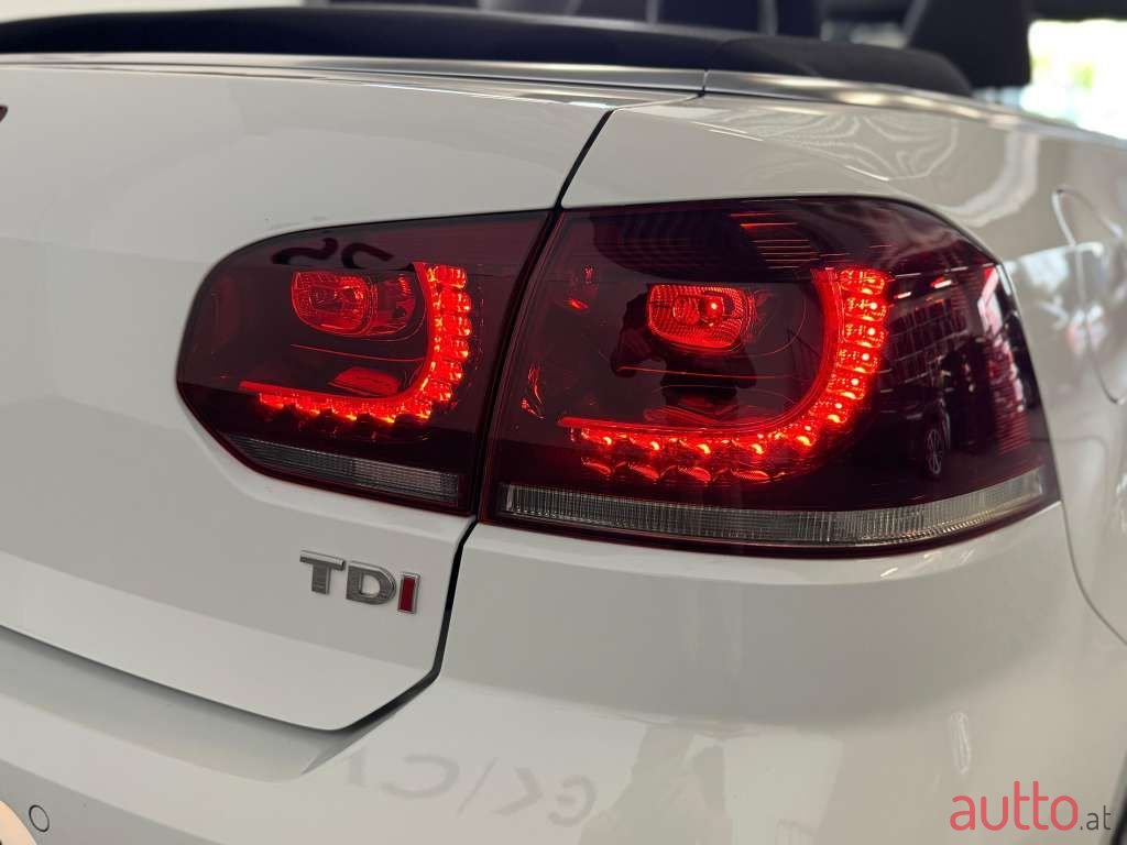 2015' Volkswagen Golf photo #6