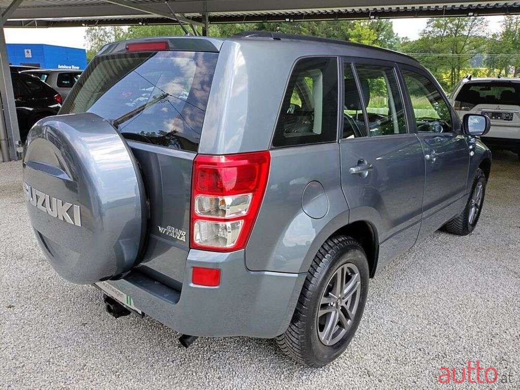 2007' Suzuki Vitara photo #2