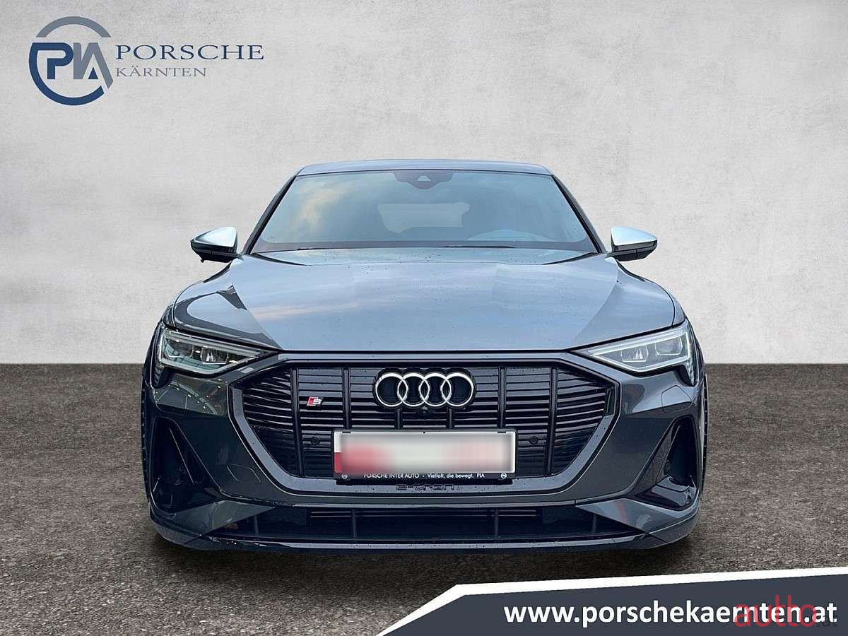 2021' Audi e-tron photo #3