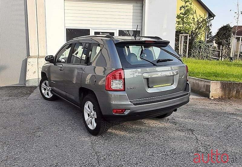 2013' Jeep Compass photo #4