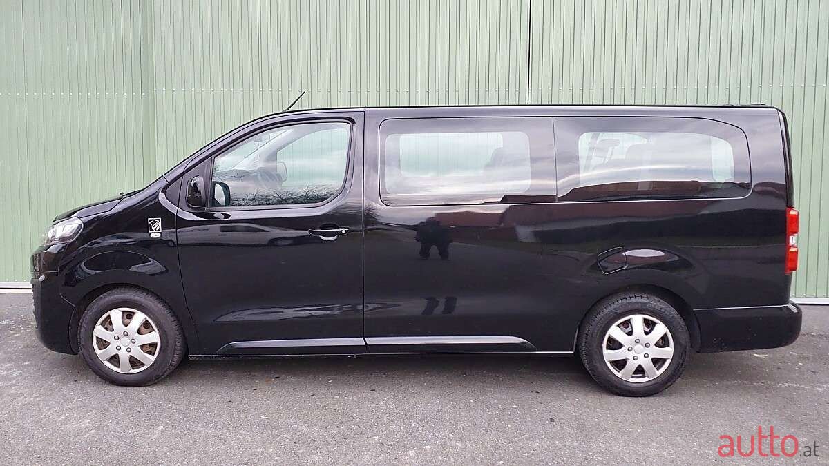 2020' Citroen SpaceTourer photo #5