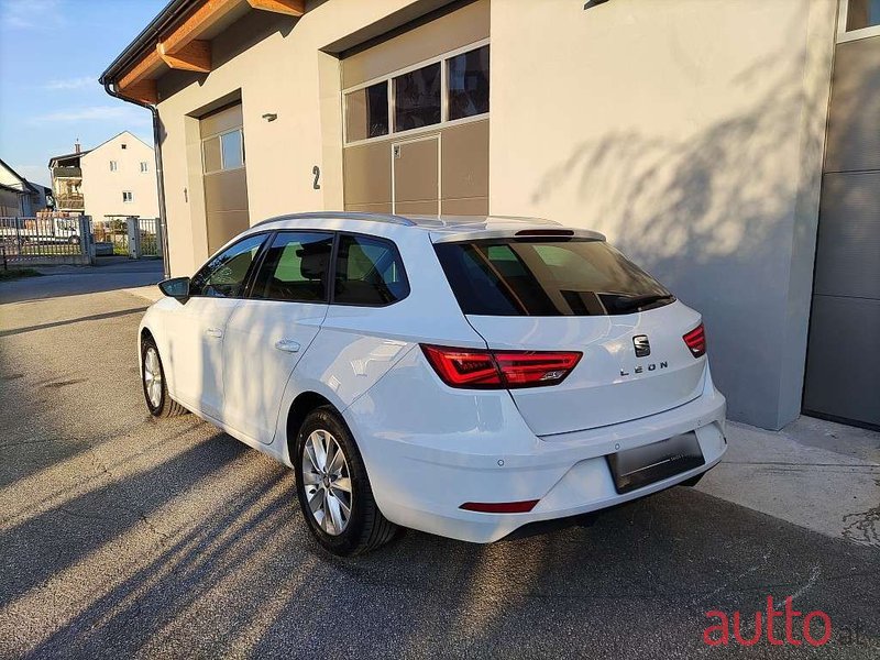 2019' SEAT Leon photo #3