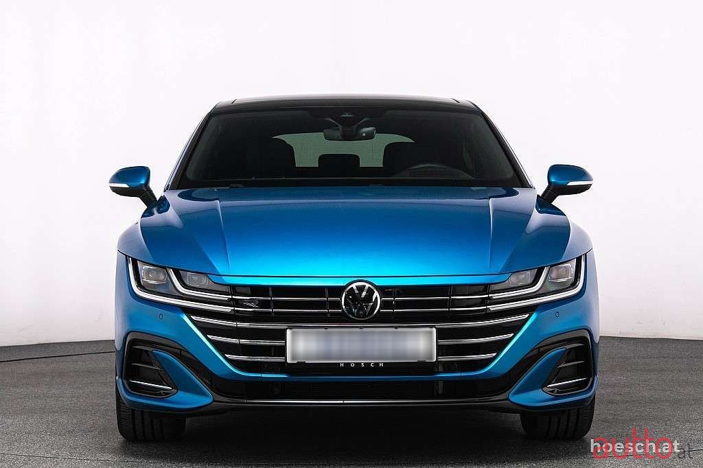 2023' Volkswagen Arteon photo #2