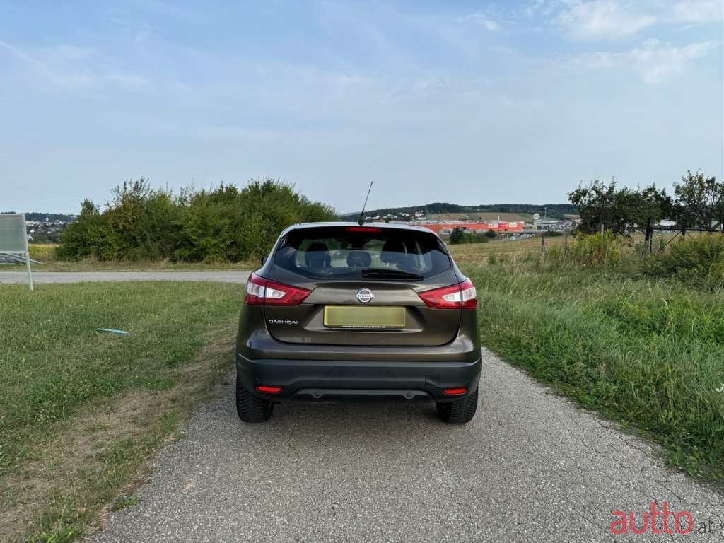 2014' Nissan Qashqai photo #6