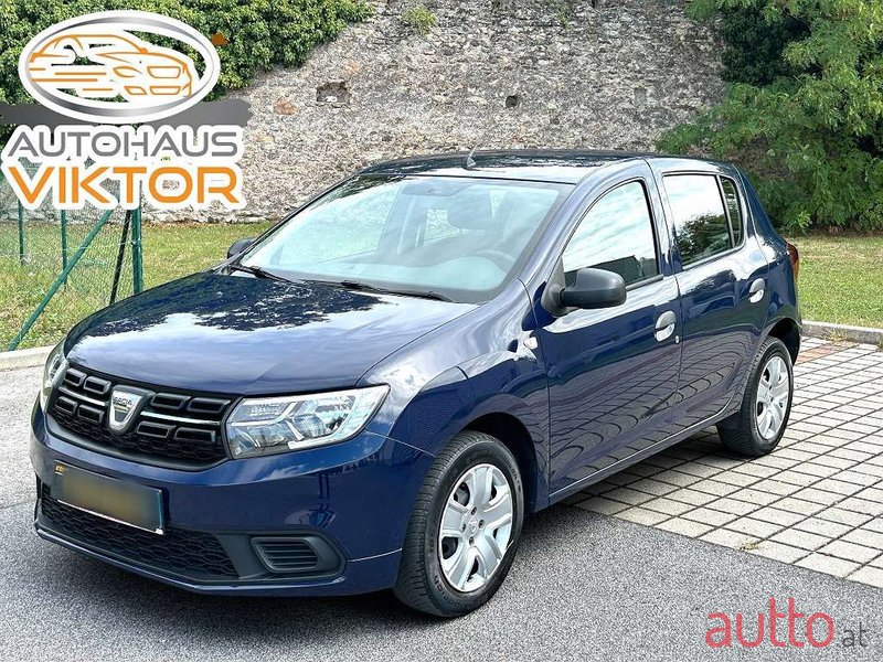 2020' Dacia Sandero photo #1