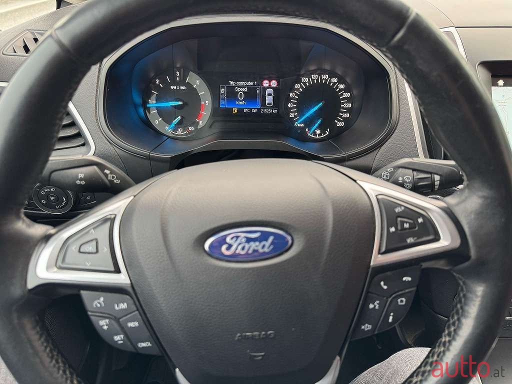 2016' Ford Galaxy photo #5