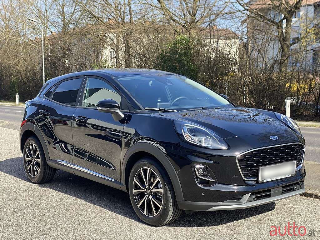 2023' Ford Puma photo #2