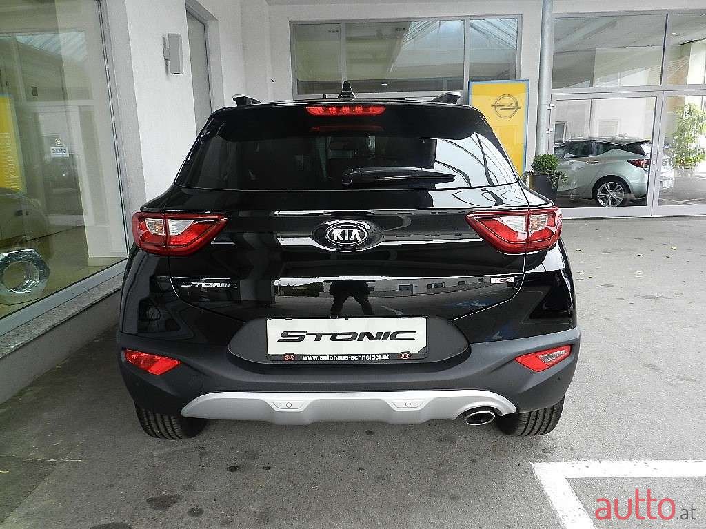 2018' Kia Stonic photo #3