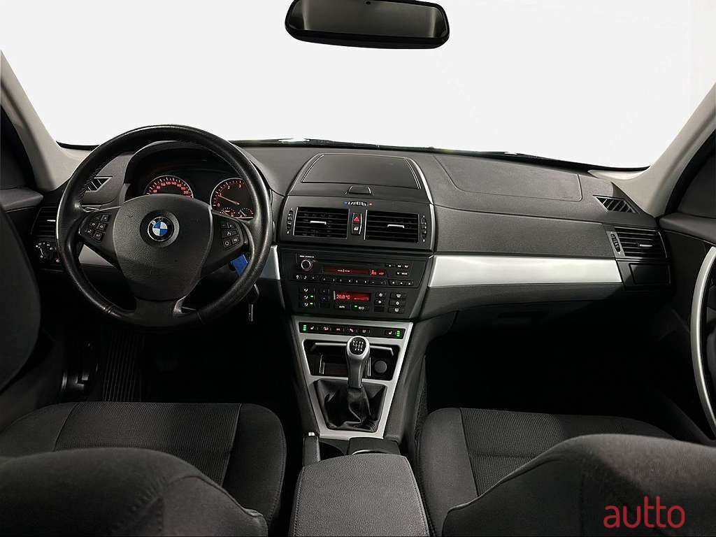 2011' BMW X3 photo #3
