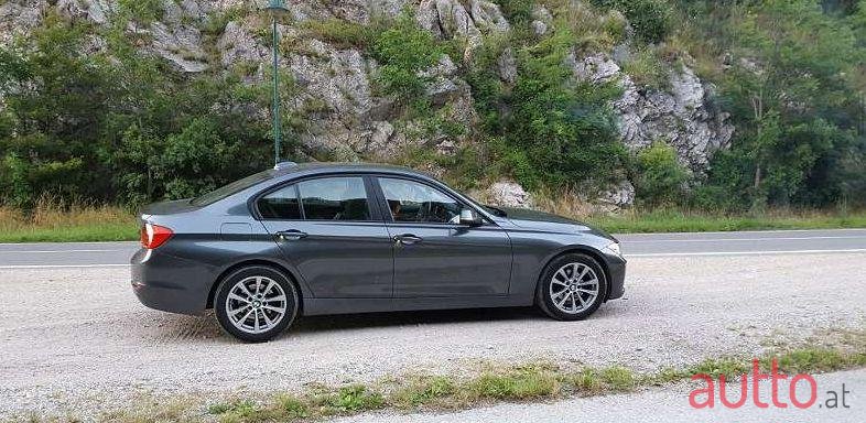2012' BMW 3Er-Reihe photo #1