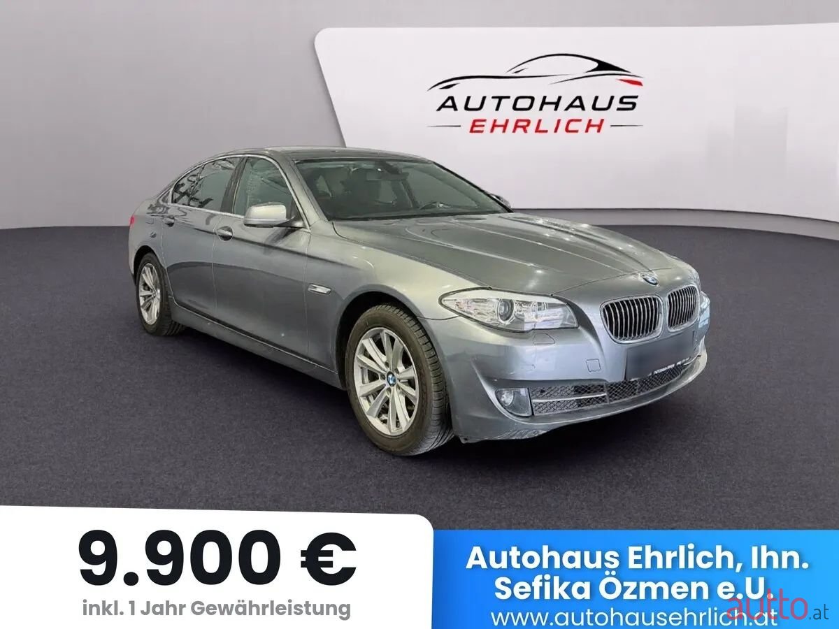 2011' BMW 5Er-Reihe photo #3