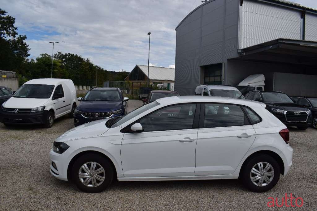 2019' Volkswagen Polo photo #6