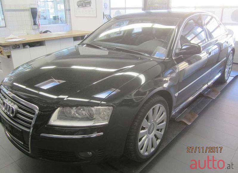 2005' Audi A8 photo #2