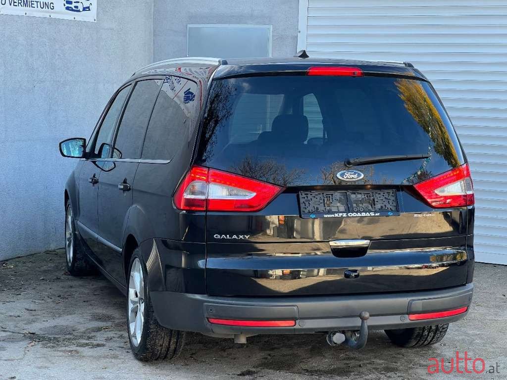 2015' Ford Galaxy photo #3