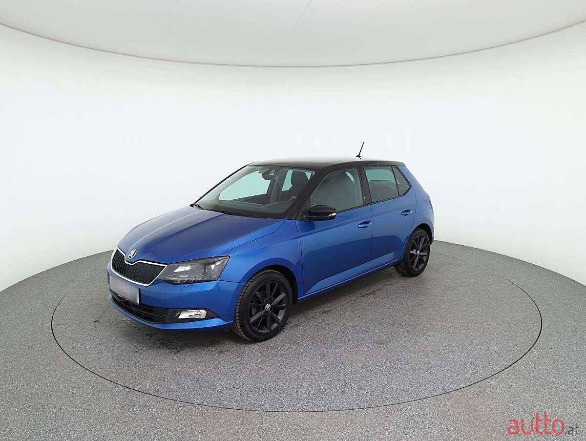 2016' Skoda Fabia photo #1