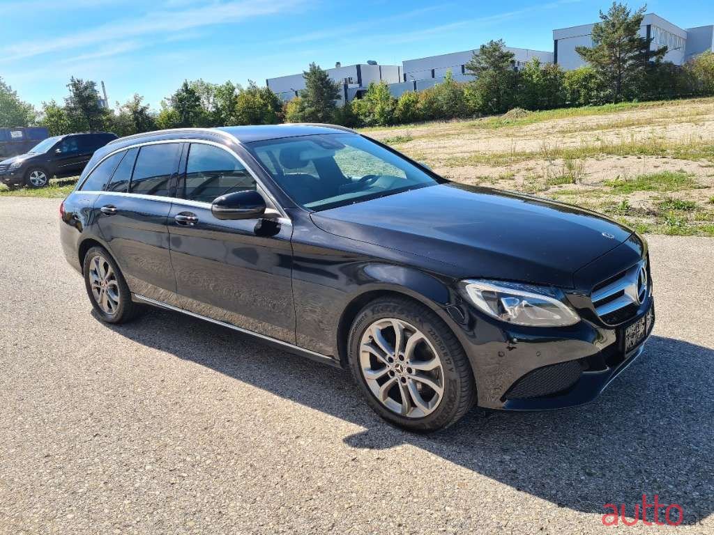 2018' Mercedes-Benz C-Klasse photo #4