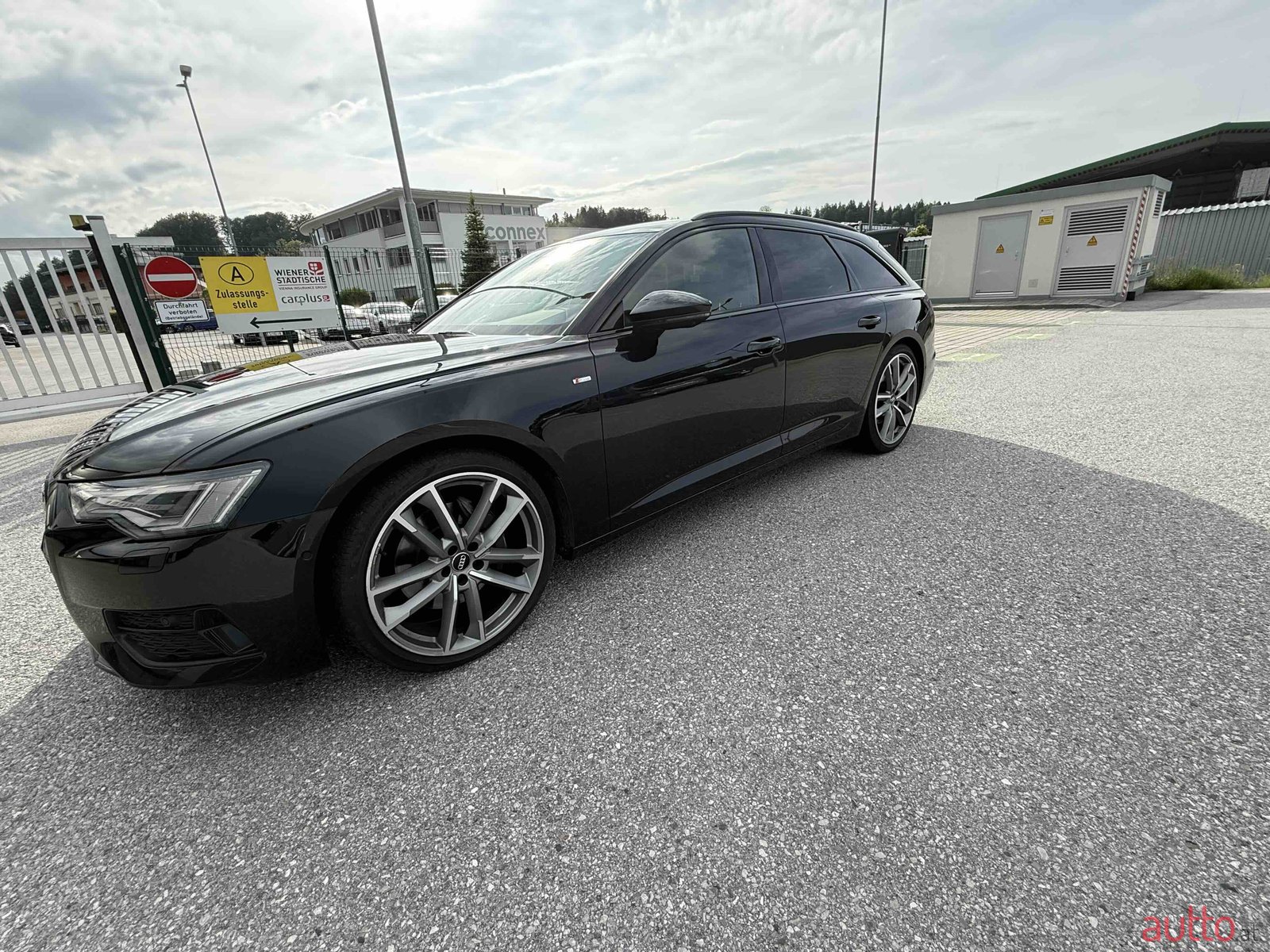 2020' Audi A6 Audi A6 Avant 45 TDI quattro photo #5