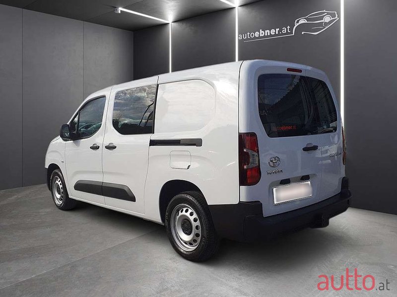 2023' Toyota ProAce photo #4