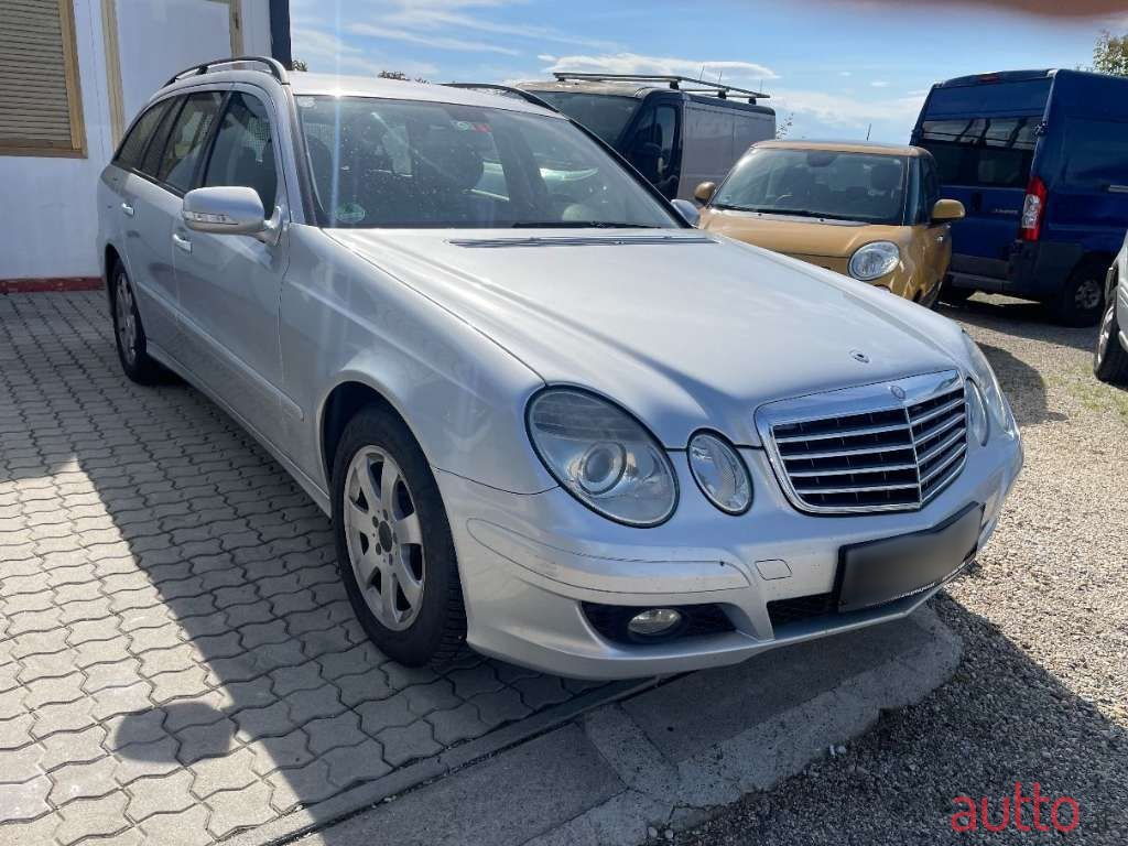 2007' Mercedes-Benz E-Klasse photo #2