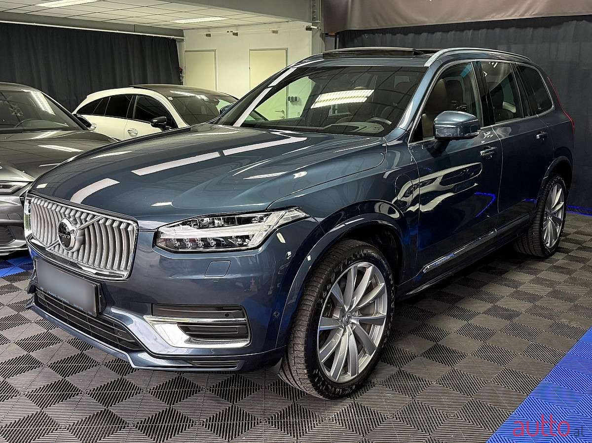 2020' Volvo XC90 photo #2