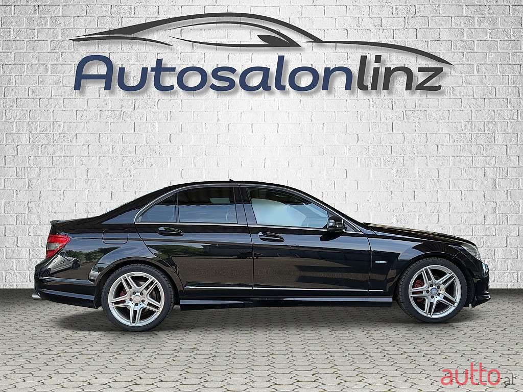 2010' Mercedes-Benz C-Klasse photo #5
