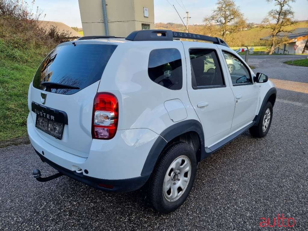 2015' Dacia Duster photo #6