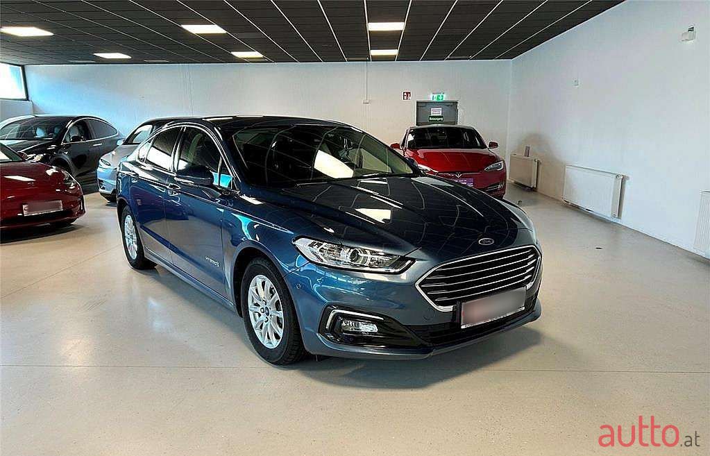 2019' Ford Mondeo photo #2