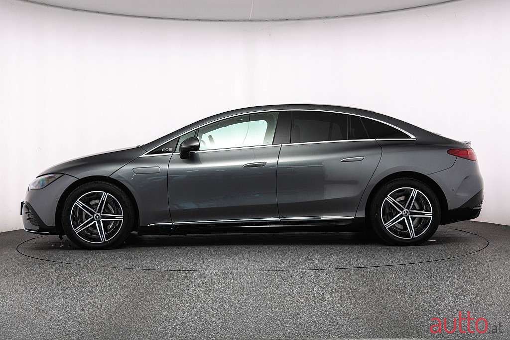 2023' Mercedes-Benz EQE photo #2