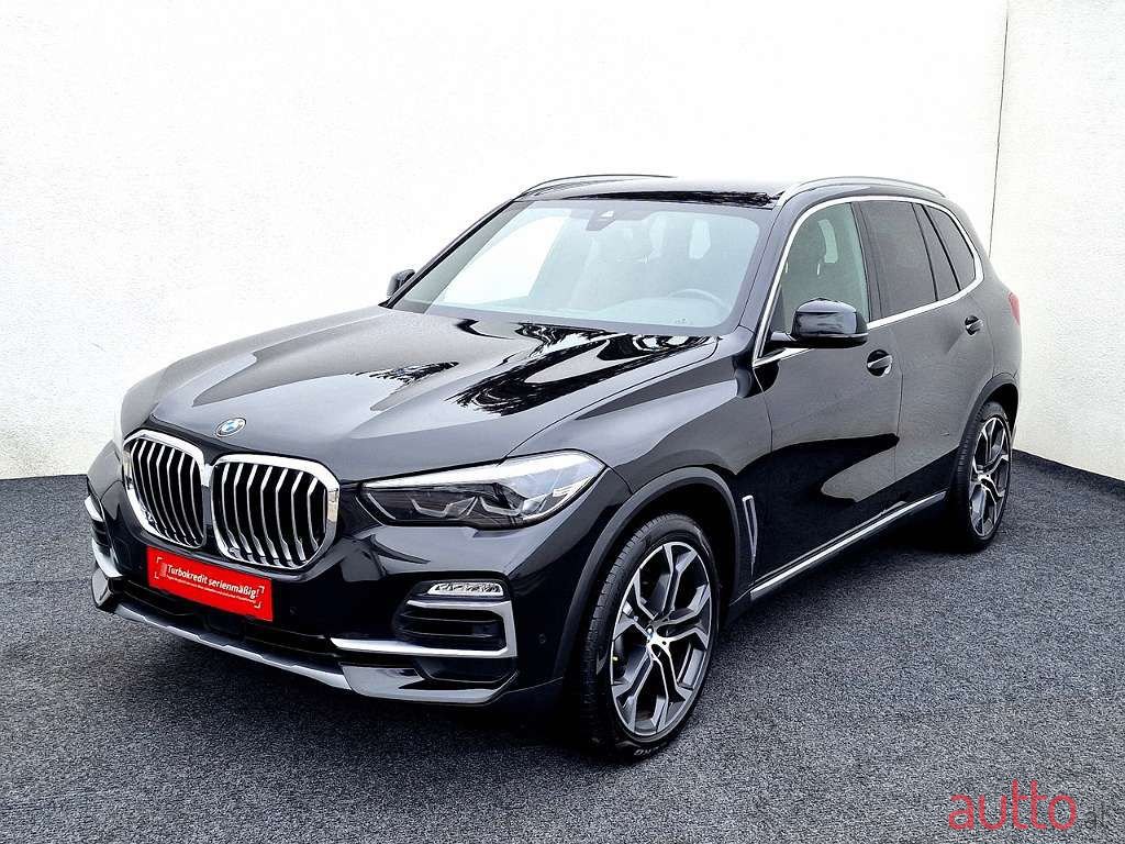 2019' BMW X5 photo #3