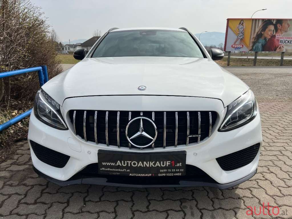 2015' Mercedes-Benz C-Klasse photo #2