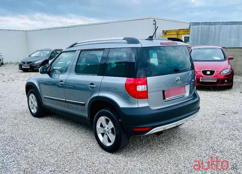 2011' Skoda Yeti photo #5