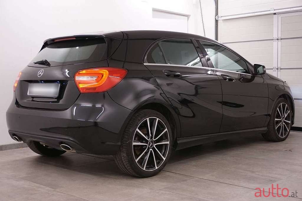 2013' Mercedes-Benz A-Klasse photo #2