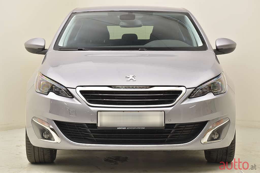 2017' Peugeot 308 photo #2