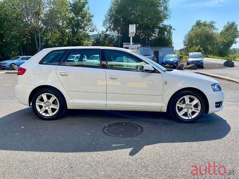 2012' Audi A3 photo #4