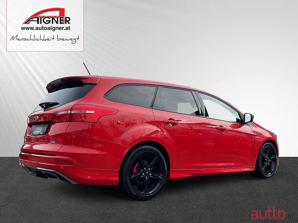 2018' Ford Focus photo #2