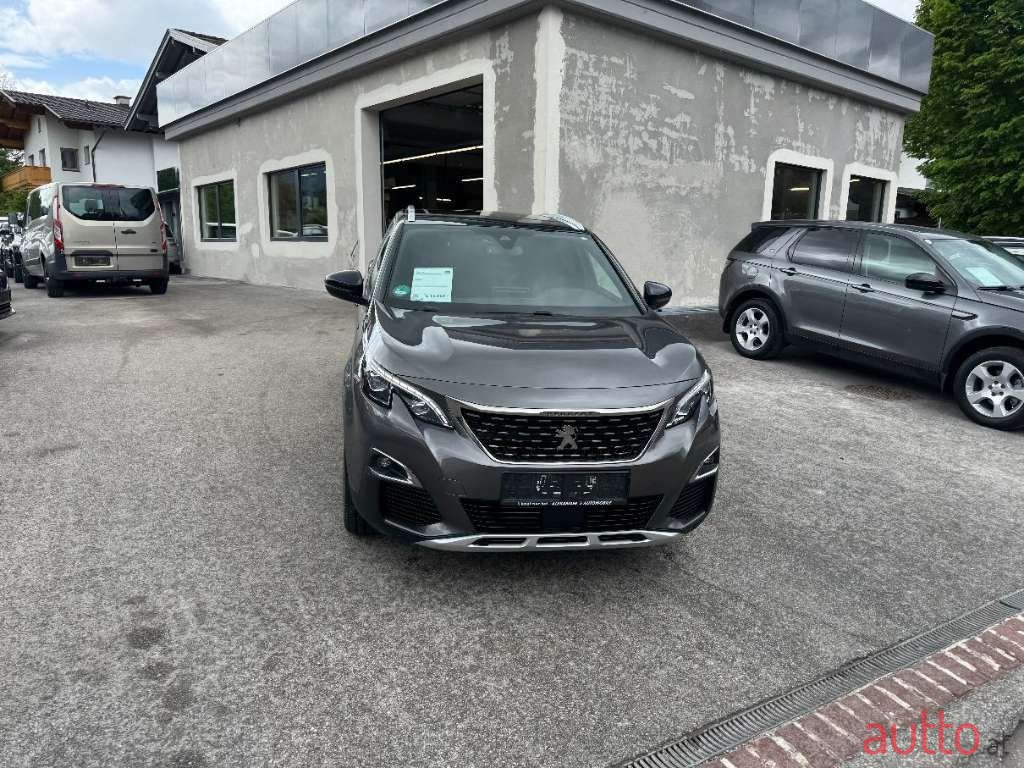 2020' Peugeot 3008 photo #6