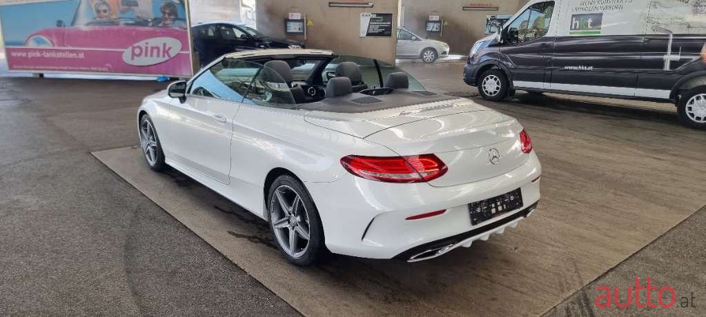 2018' Mercedes-Benz C-Klasse photo #2