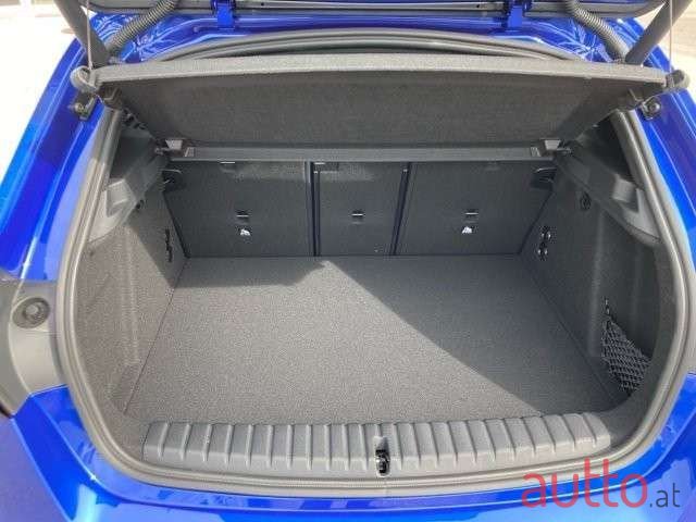 2024' BMW 1Er-Reihe photo #2
