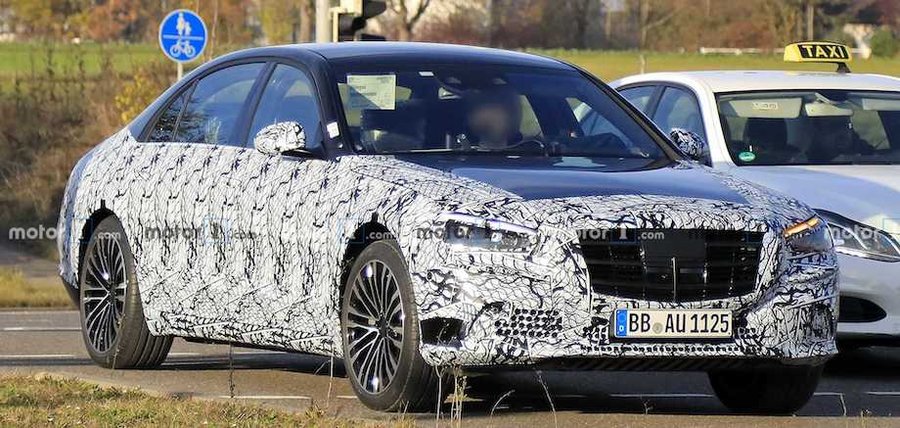 2021 Mercedes S-Class Spied With Less Camo, Still Luxurious