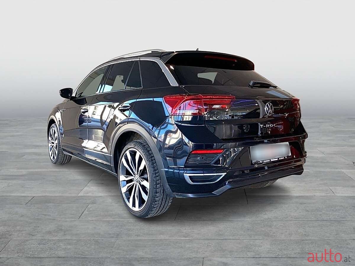 2021' Volkswagen T-Roc photo #3