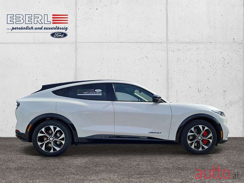 2023' Ford Mustang Mach-E photo #6