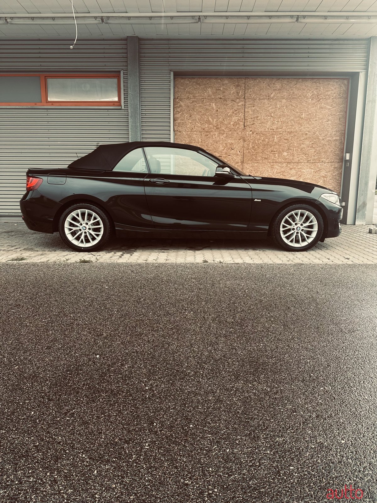 2016' BMW 220 photo #2