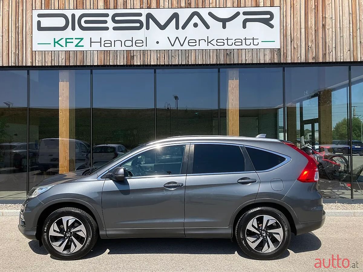 2017' Honda CR-V photo #2