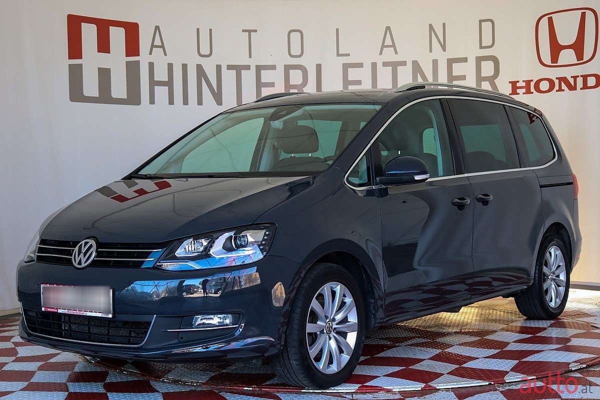 2020' Volkswagen Sharan photo #1