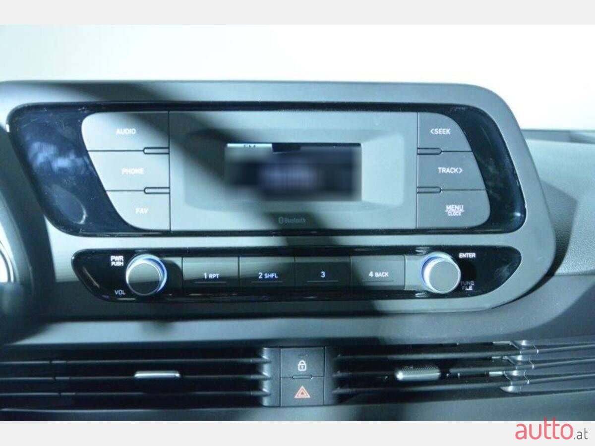 2022' Hyundai Bayon photo #6