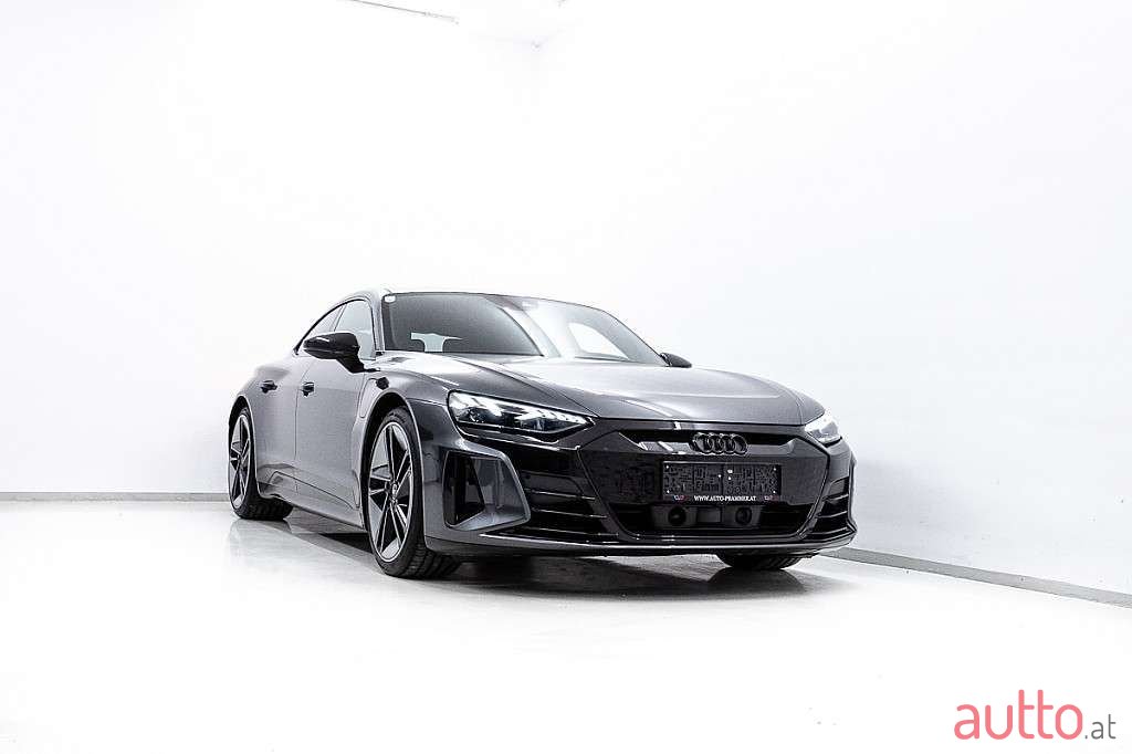 2021' Audi e-tron GT photo #5